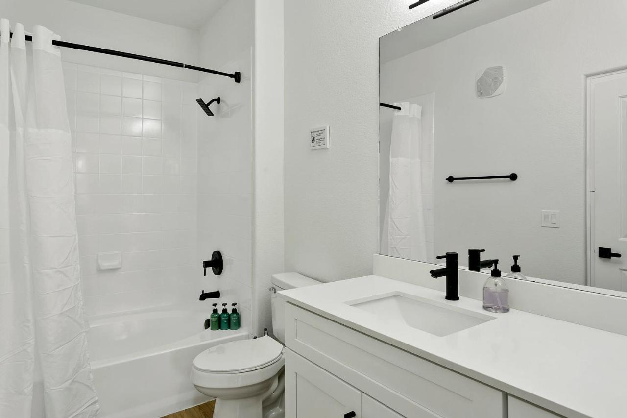 Cozysuites Glendale By The Stadium With Pool 06 Экстерьер фото